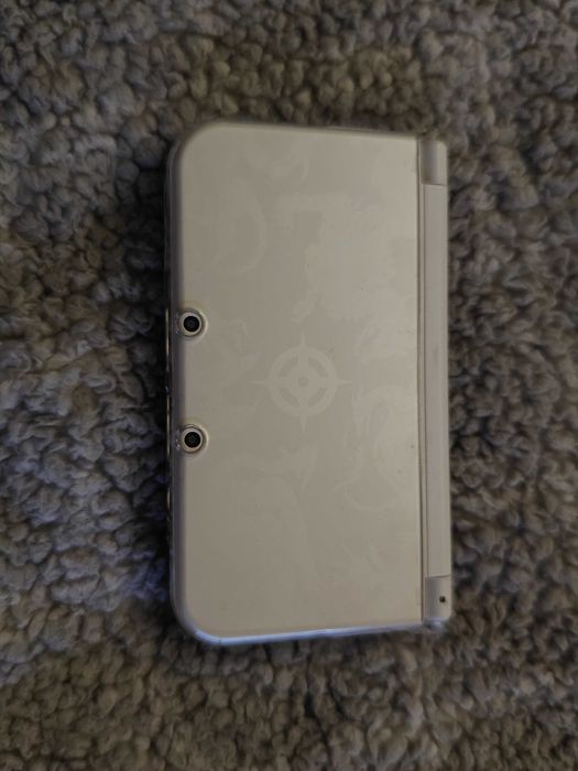 New Nintendo 3DS XL Fire Emblem Edition