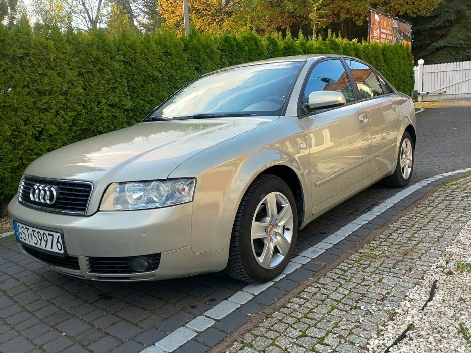 Audi A4 benzyna 1.6