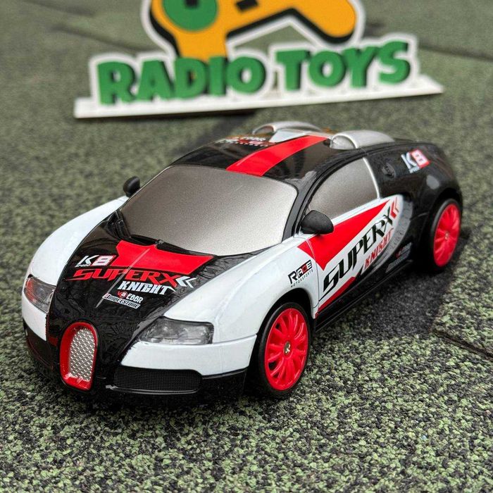 Машинка для дрифту на радиоуправлении Bugatti Veyron . Дрифт машинка