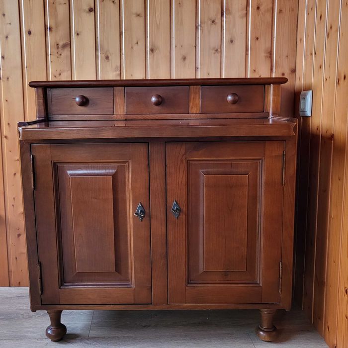 Móvel de sala louceiro