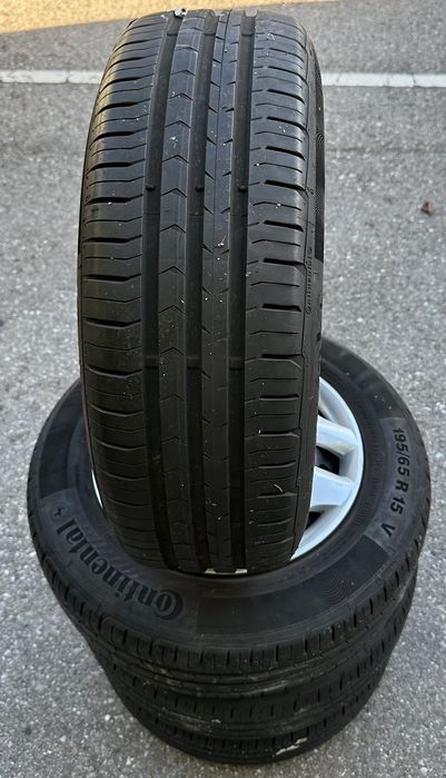 комплект шин 195/65R15