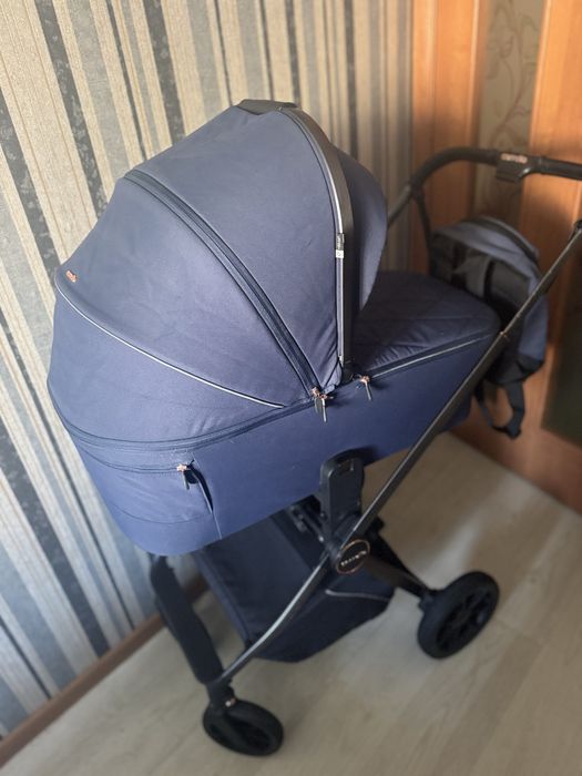 Продам коляску Carrello Ultra Blue 2в1