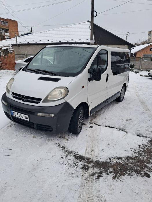Продам опель віваро