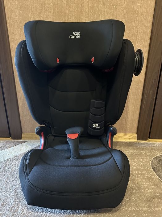 Дитяче автокрісло Britax Romer Kidfix 3 s (Britax Romer Kidfix III s)