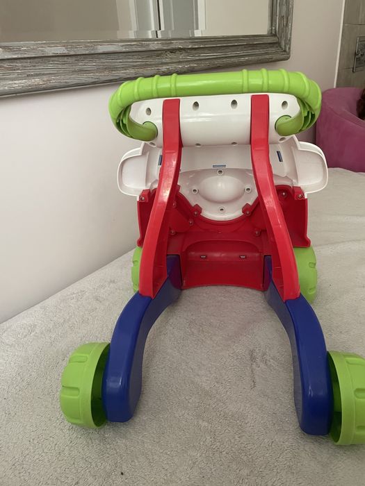 Продам недогоро ходунки, штовхачі, іграшку Chicco Hippy Happy Walker у відмінному стані