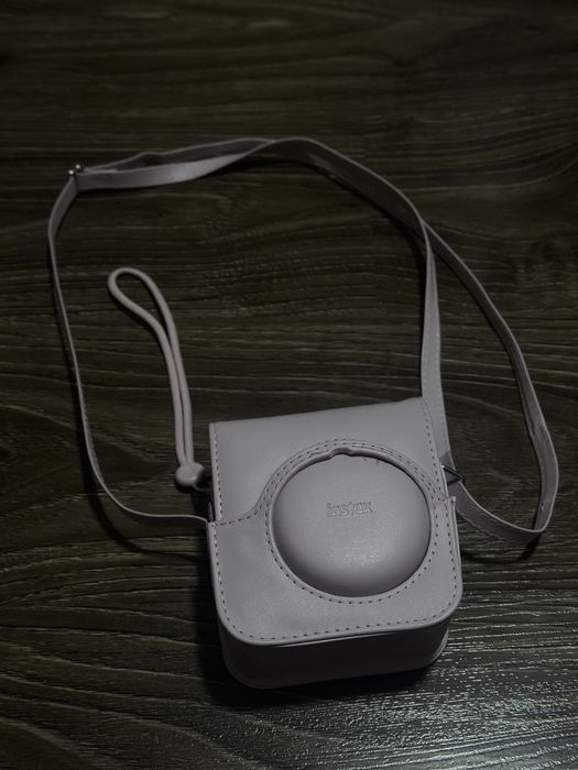 Фотокамера миттєвого друку Instax mini 12 з чохлом
