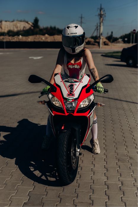 Мотоцикл Aprilia RS4 125