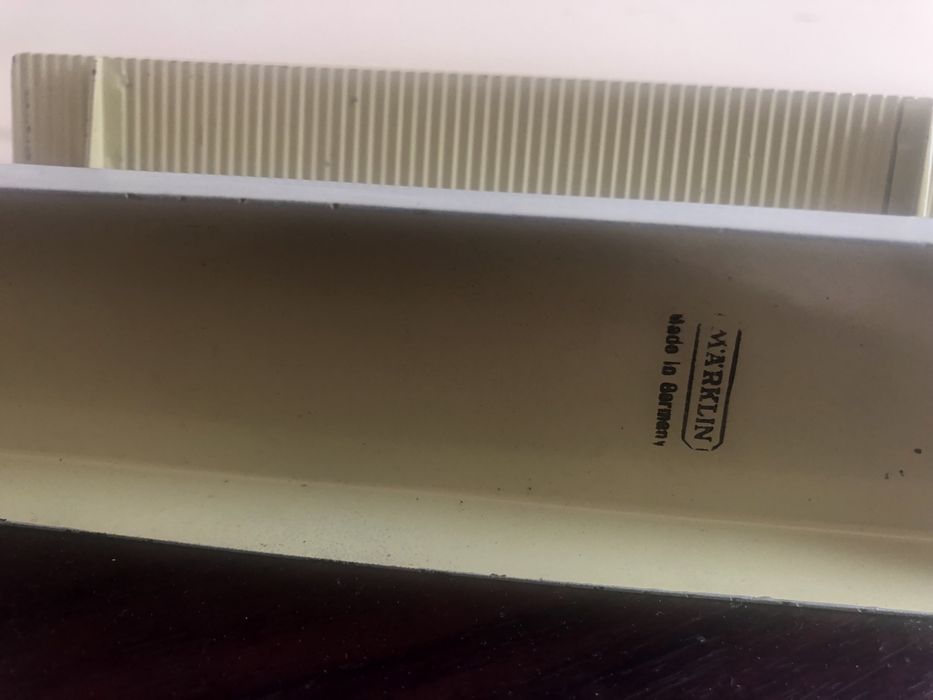 Marklin apeadeiro em  metal