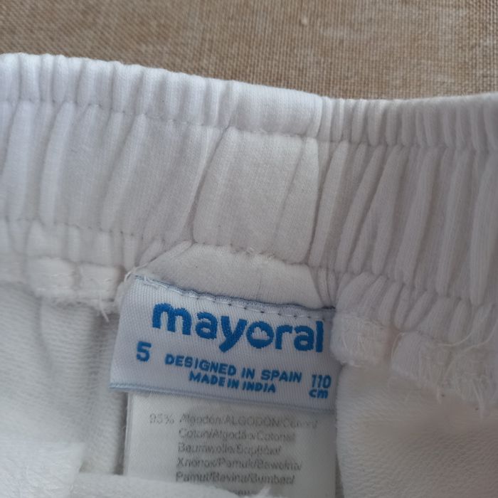Spodenki dziewczęce Mayoral, rozmiar 110 Zestaw