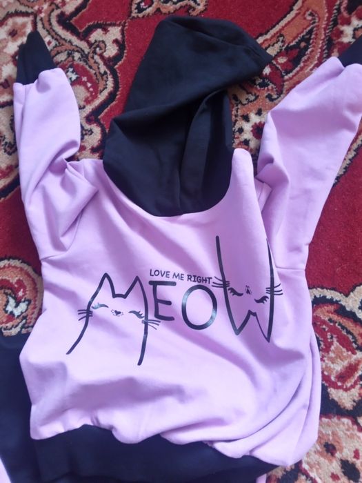 Продаю костюмчик для дівчинки