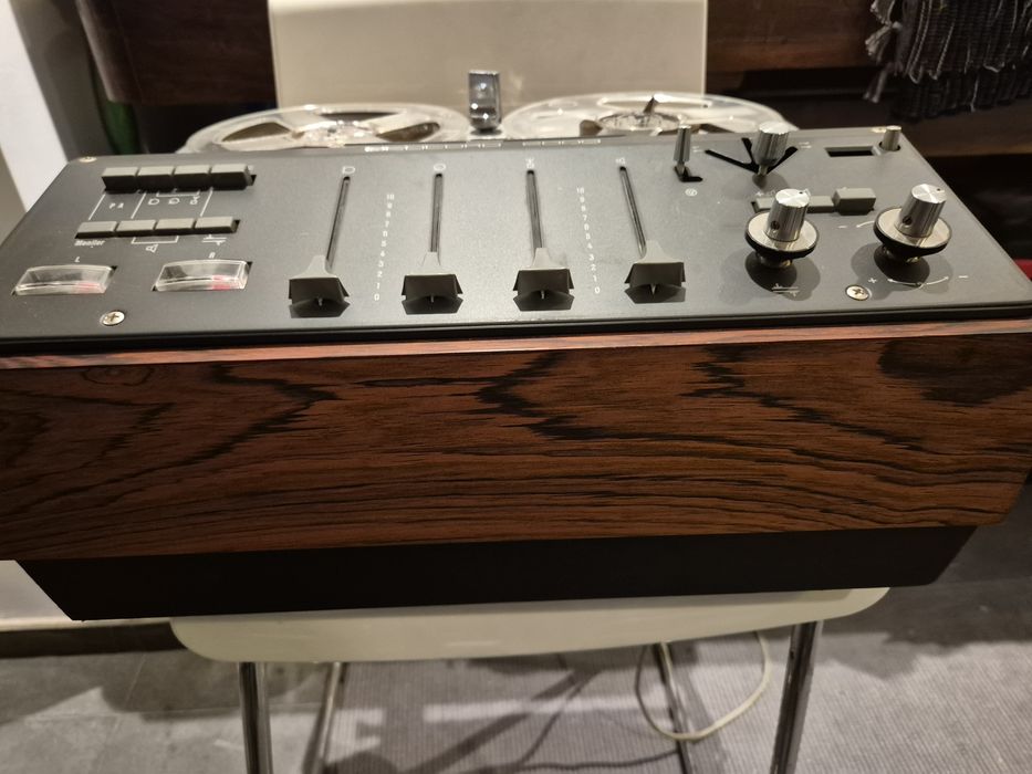 Bang&Olufsen Beomaster 900RG Deluxe  - Rosewood