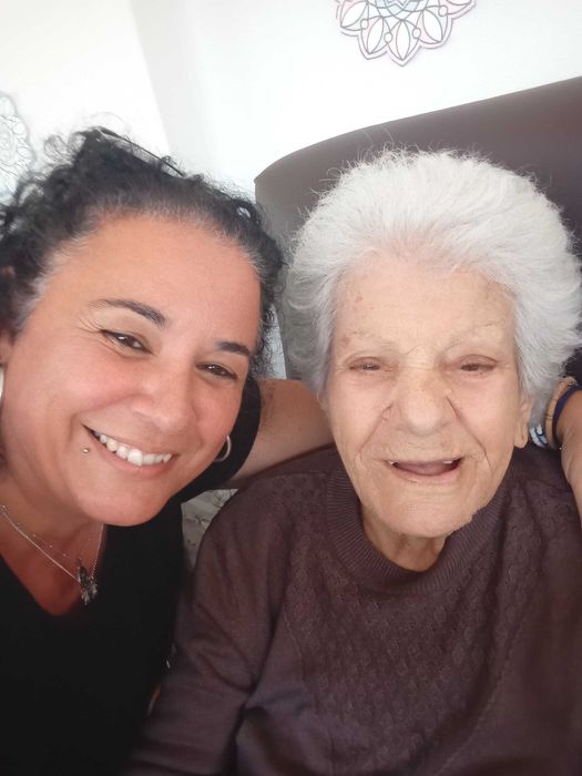 Apoio domiciliário a Idosos