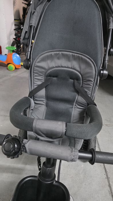 Carrinho de Bebé/Triciclo KINDERKRAFT