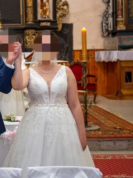 Suknia ślubna w literę A