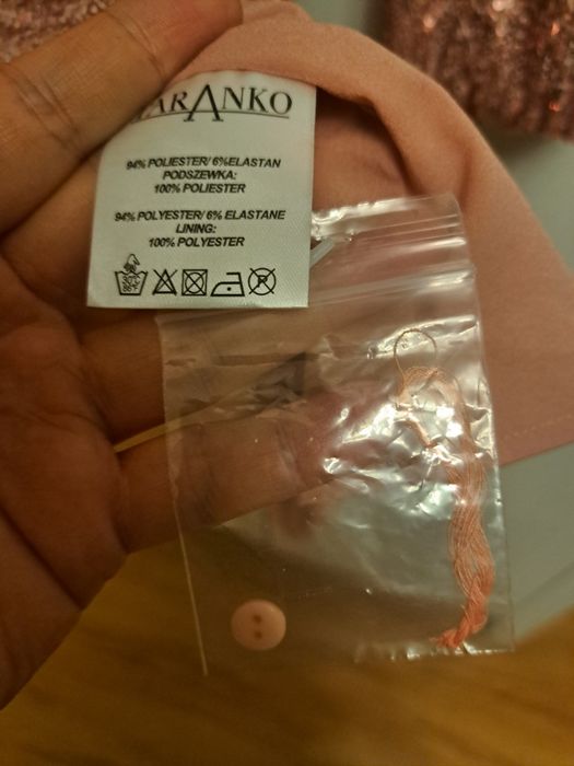 Sukienka Taranko cekiny róż nowa L 40