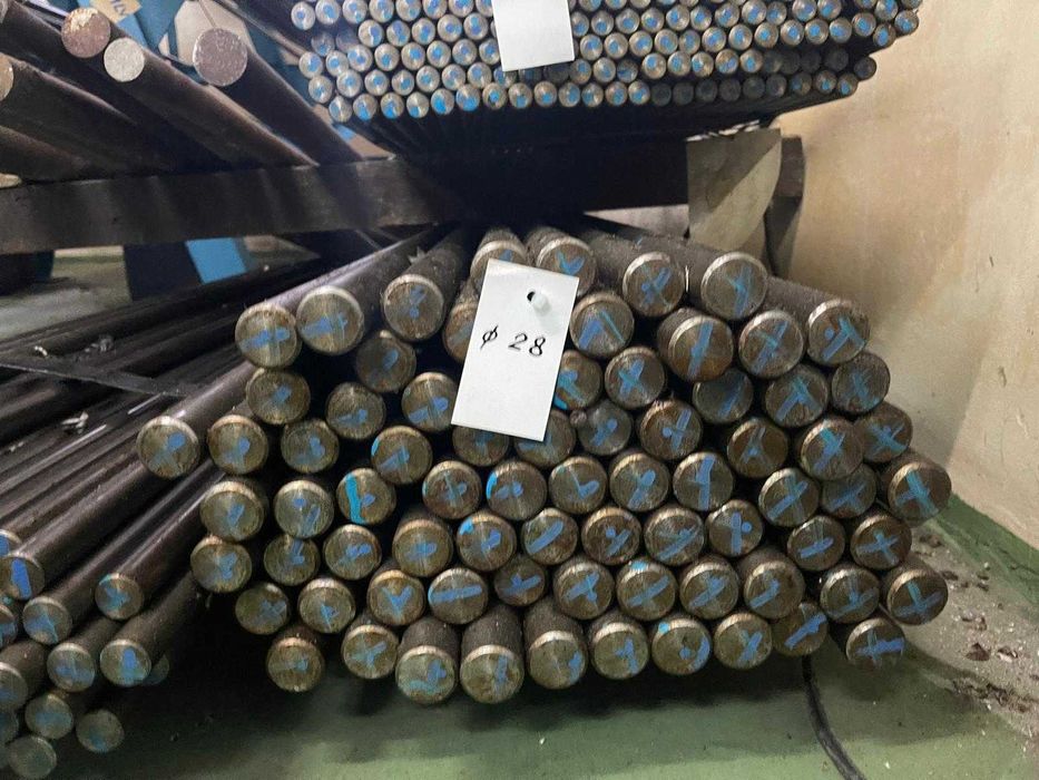 Pręt okrągły fi. 28 mm A10X