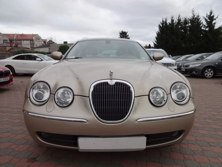 Jaguar S-Type 4.2 V8 298KM 2004r.