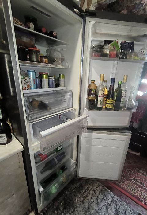 Двух камерний холодильник Samsung