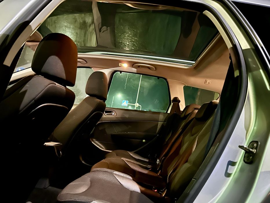 Peugeot 308 SW 2.0 163 Koni Automatik Panorama Klimatronik 7 osobowy