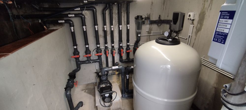 Canalizador, Canalização de piscina, vazamentos