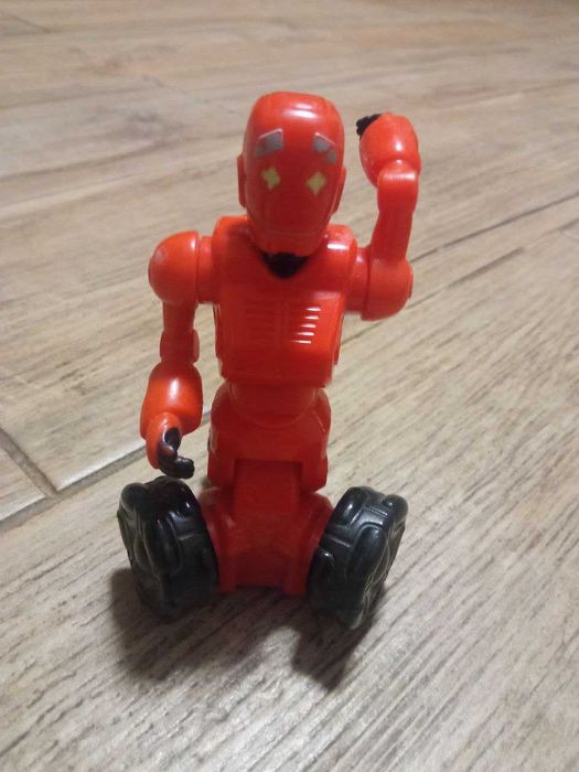 Машинки,іграшки,роботи,модельки