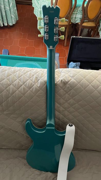 Guitarra Eastwood Sidejack Baritone DLX + case