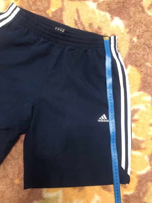 Шорти Adidas ClimaLite. Розмір М.
