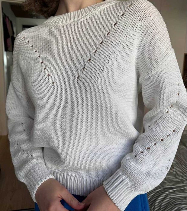 Stylowy biały sweter Conte