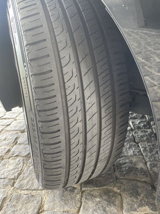 Jantes com pneus (BMW)