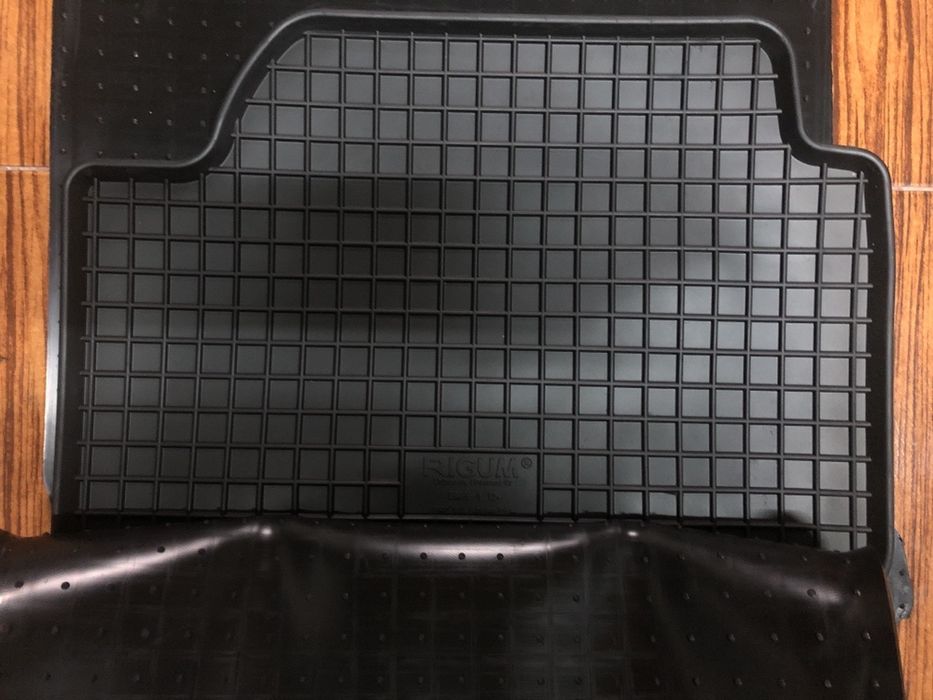 Tapetes borracha Bmw F20 / F21 Serie 1 de 2012 a 2019