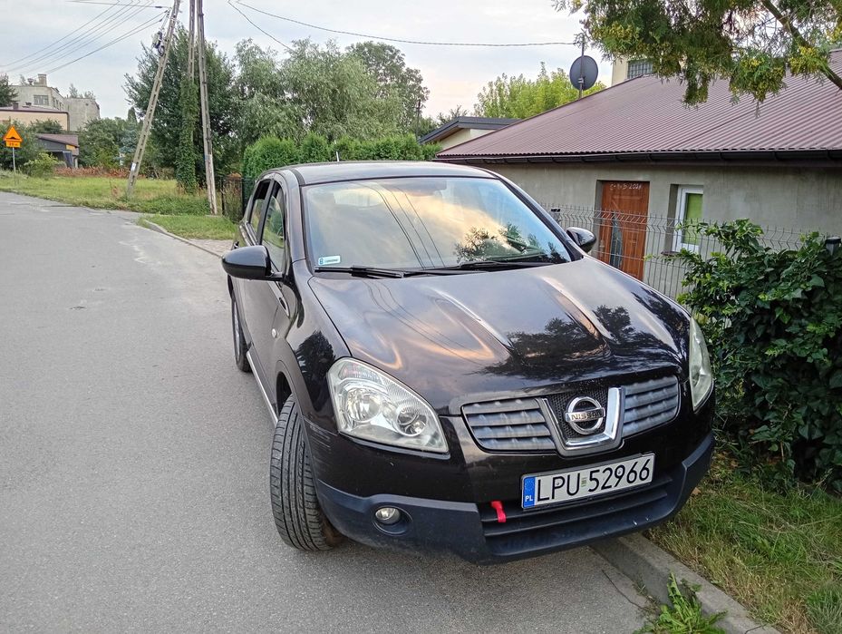 samochody osobowe nissan QASHQAI