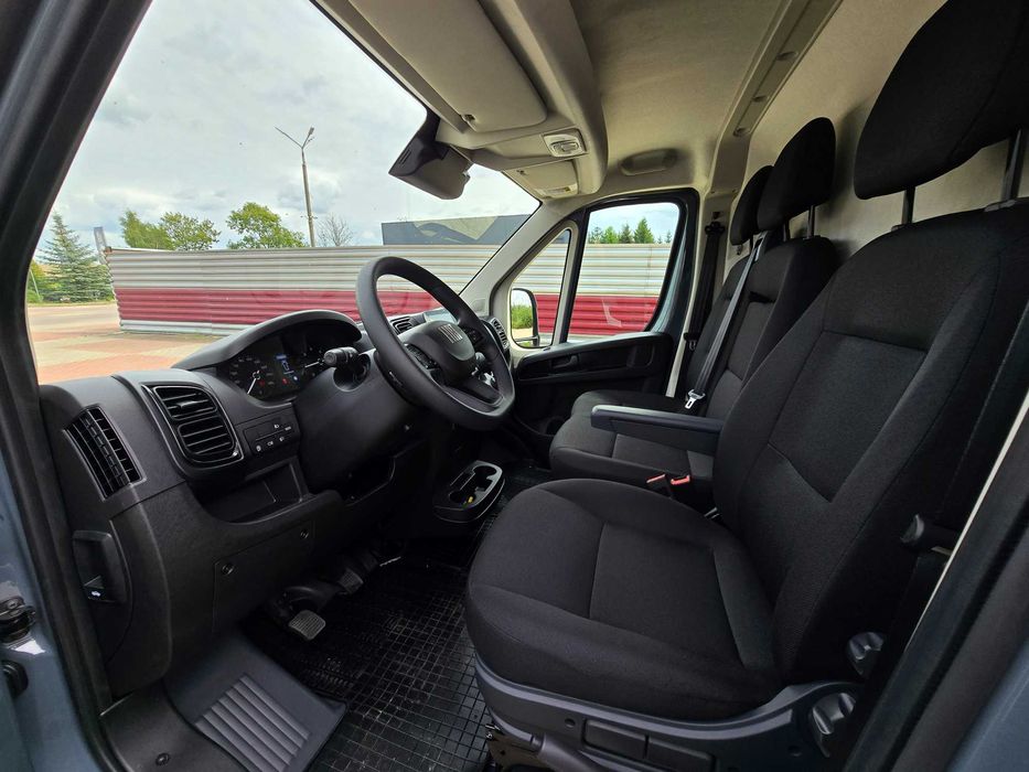 Wypożyczalnia aut dostawczych, wynajem busa, BUSY NA WYNAJEM