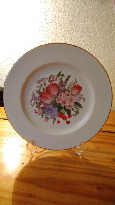 Porcelana Limoges, decorativa, autêntica.