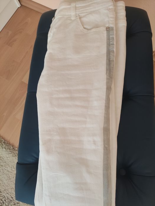 Spodnie białe Janina 40