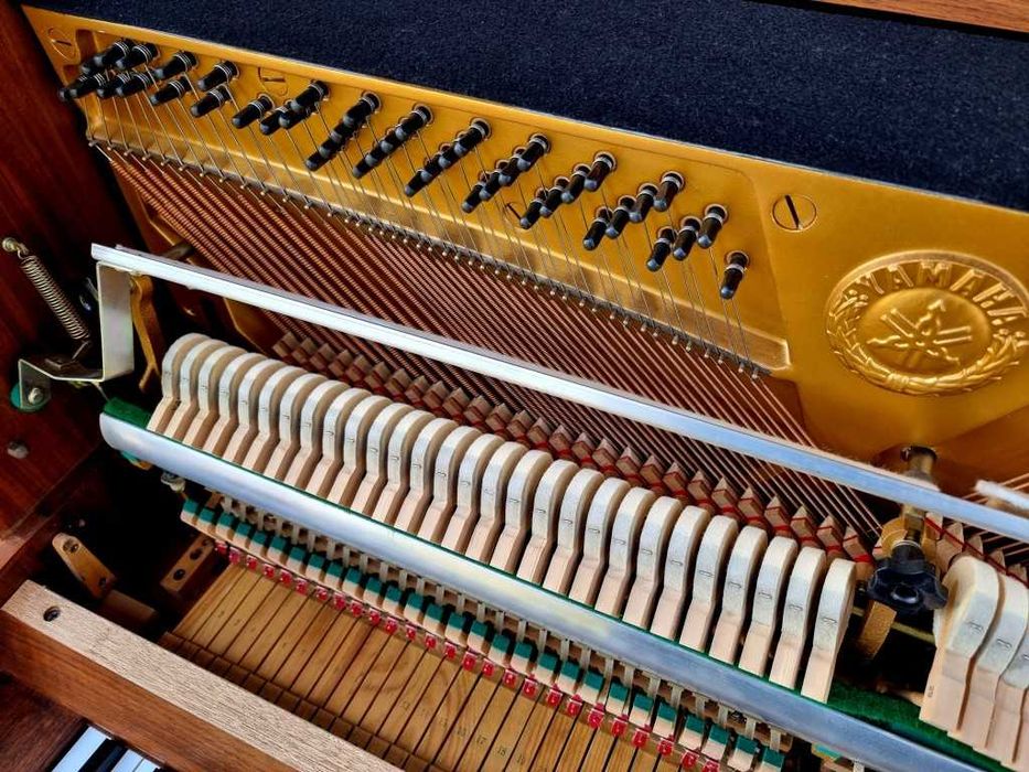 Pianino YAMAHA 104cm 1979r BRĄZOWY PÓŁMAT moderator