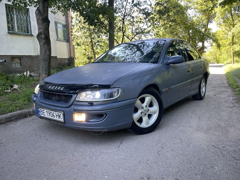 Opel Omega B MV6 3.0 V6