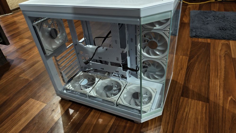 Корпус Mars Gaming MC-3TCORE White + 7 RGB вентиляторів