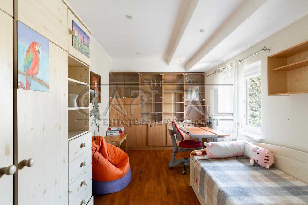 Оренда Таунхаус 170м2 котеджне містечко біля озера КОЗИН