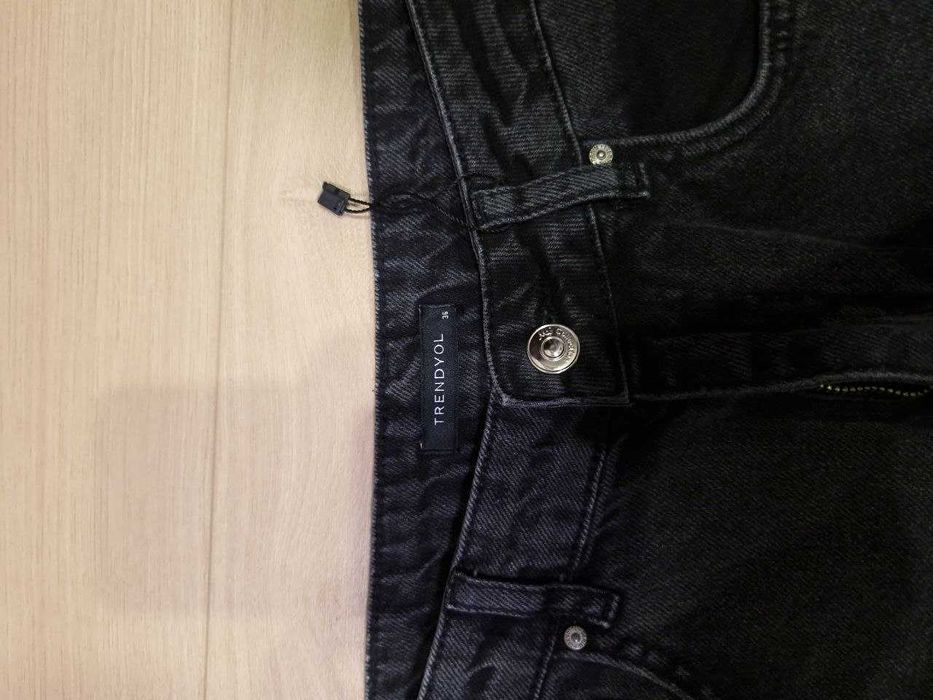 Джинси trendyol 36 темно-сірі