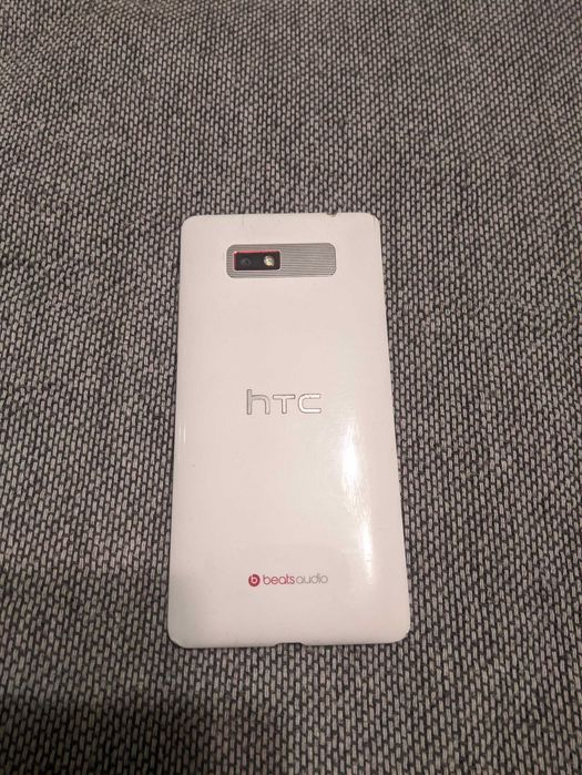Смартфон HTC Desire 600 Dual Sim 1/8гб