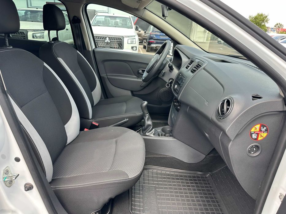 Renault Logan MCV 2015
