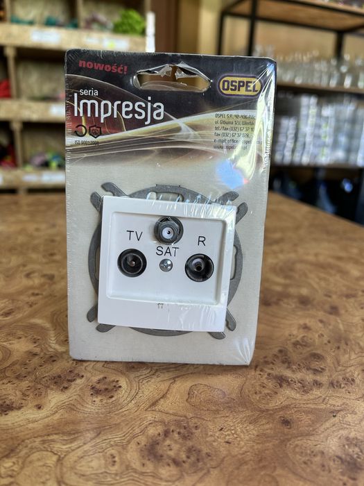 Gniazdo RTV-SAT Ospel ecru