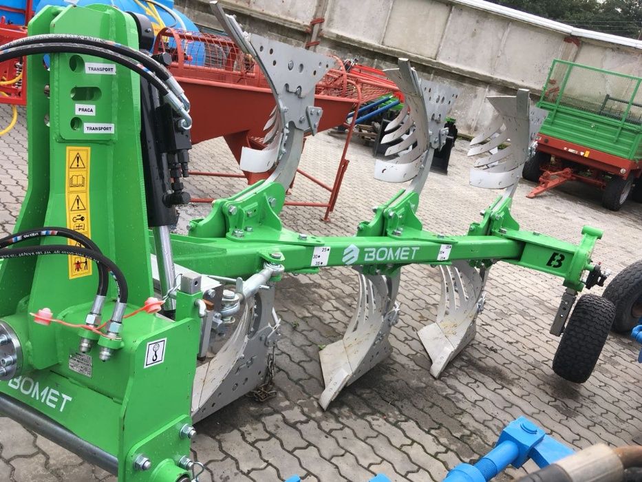 Плуги оборотные 3,4,5-корпусные Bomet U-064