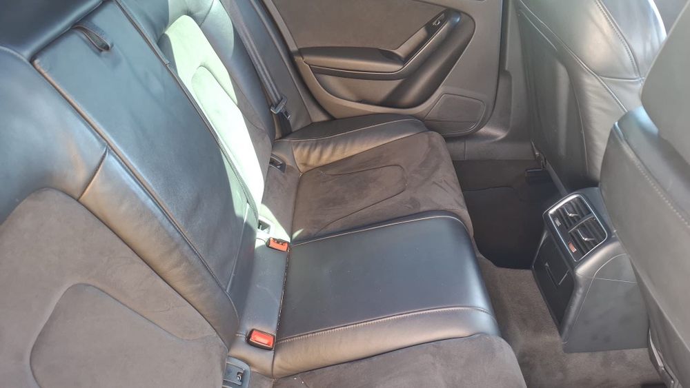 AUDI A5 2.0 TDI 177CV  Impecável