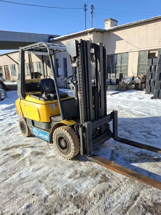 Wózek widłowy OM 2.5t