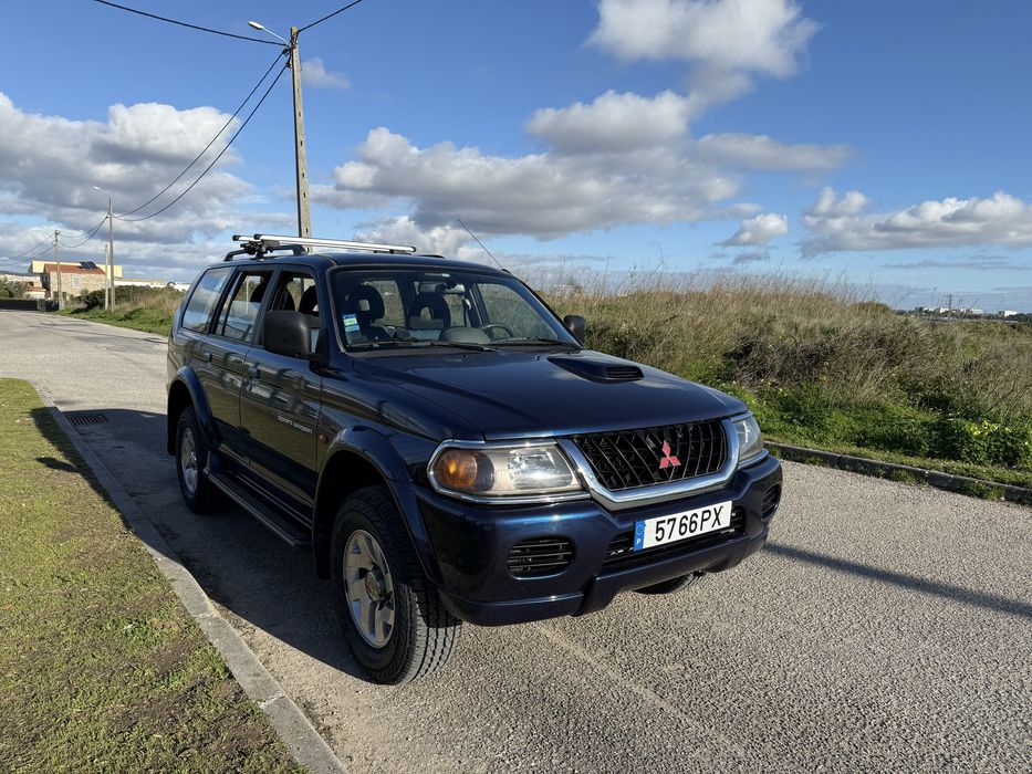Mitsubishi pajero sport wagon 2.5 original