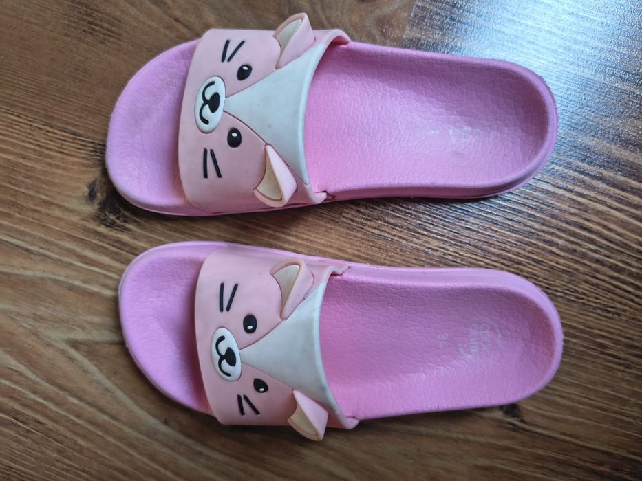 Klapki kąpielowe Smyk Cool Club r.34