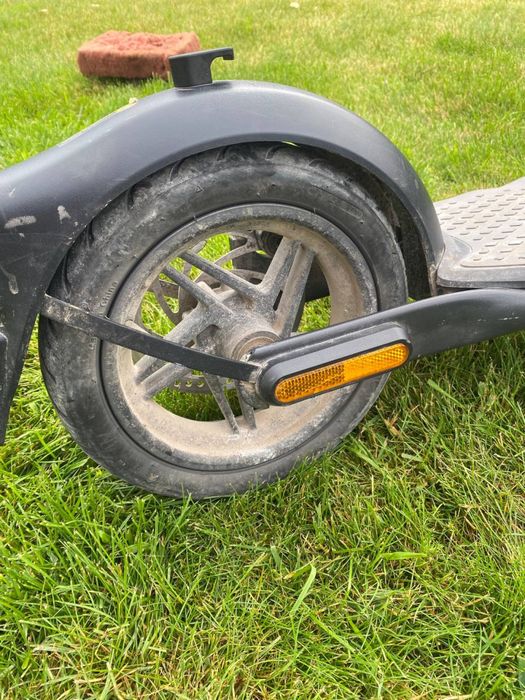 Електросамокат Segway-Ninebot F25E