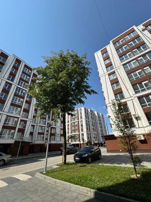 Продам двокімнатну квартиру СИРЕЦЬ ЖК ОПРИШІВСЬКА СЛОБОДА