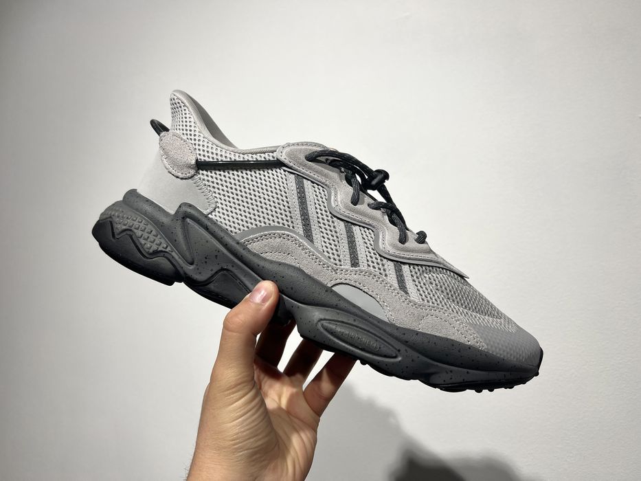 Кросівки Adidas Originals OZWEEGO IG3564